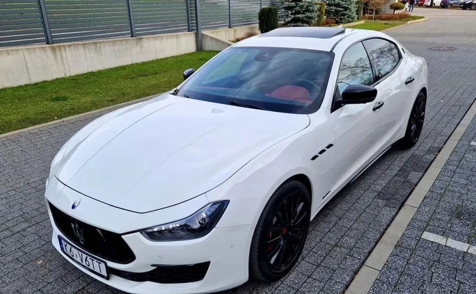 Maserati Ghibli cena 259000 przebieg: 33000, rok produkcji 2019 z Łowicz małe 781